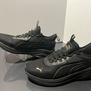 PUMA womens amplifier shoes